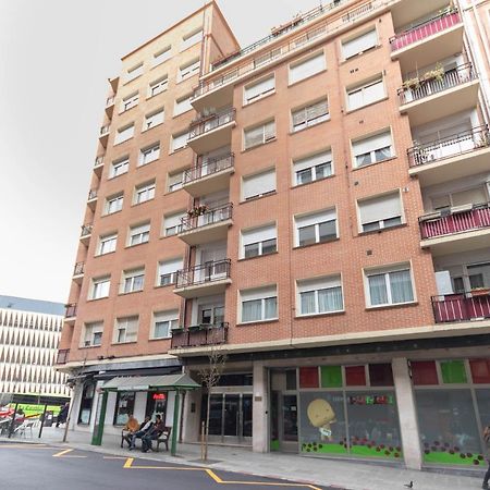 Apartamento Con Vistas Al Estadio San Mames ビルバオ エクステリア 写真