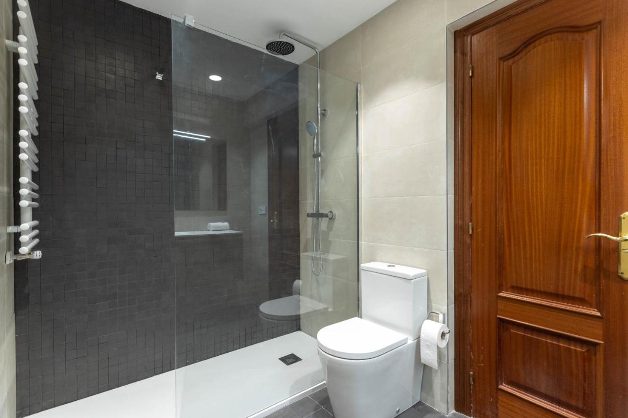 Apartamento Con Vistas Al Estadio San Mames ビルバオ エクステリア 写真