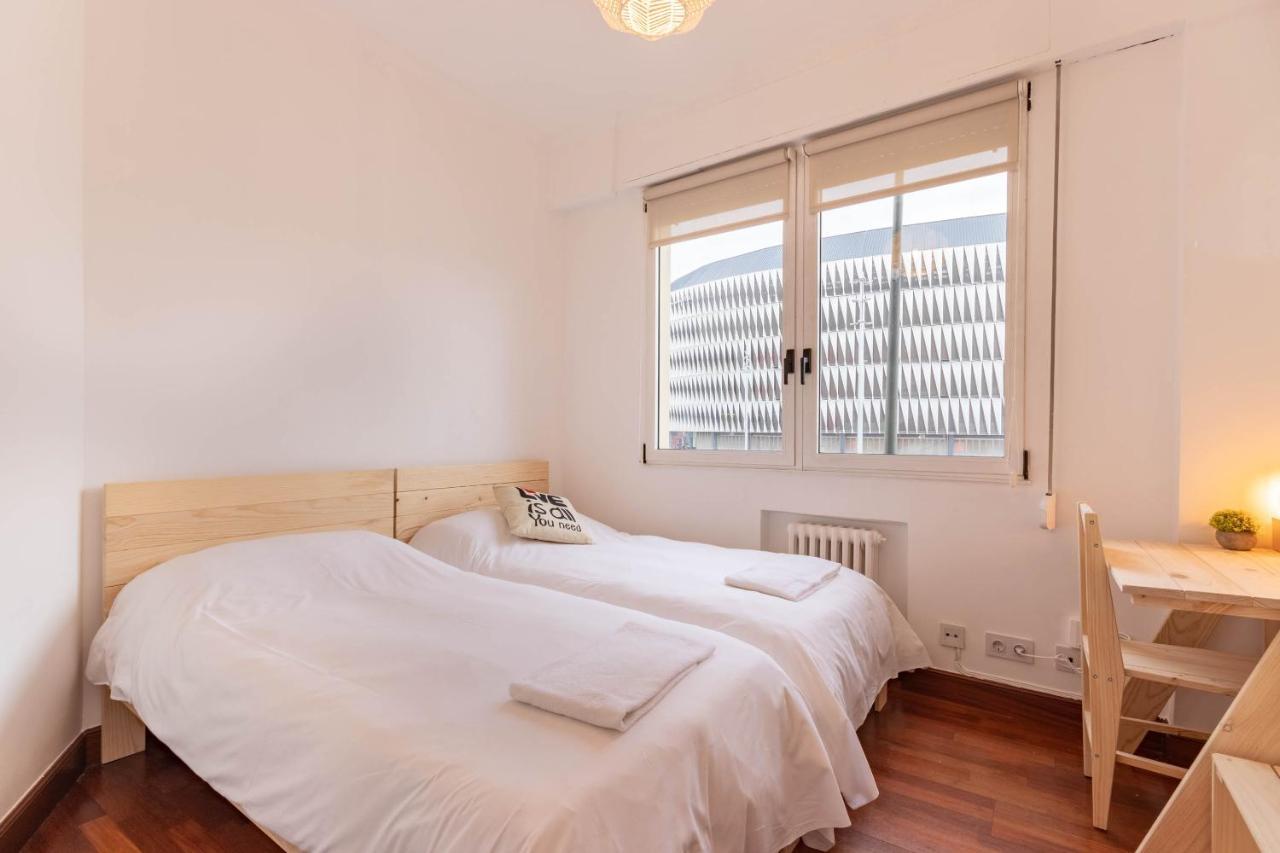 Apartamento Con Vistas Al Estadio San Mames ビルバオ エクステリア 写真