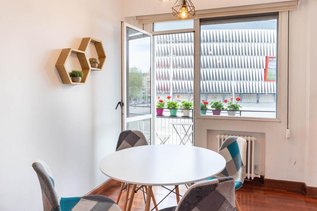 Apartamento Con Vistas Al Estadio San Mames ビルバオ エクステリア 写真